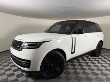 New 2025 Land Rover Range Rover SE