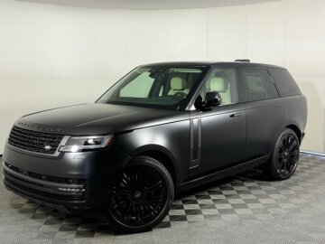 New 2025 Land Rover Range Rover SE