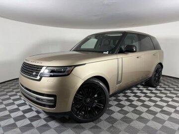 New 2025 Land Rover Range Rover SE