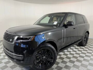New 2025 Land Rover Range Rover SE