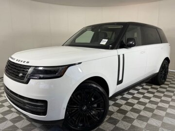 New 2025 Land Rover Range Rover SE