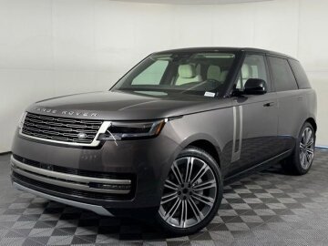 New 2025 Land Rover Range Rover SE