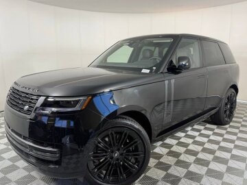 New 2025 Land Rover Range Rover SE