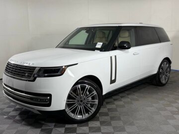 New 2025 Land Rover Range Rover SE