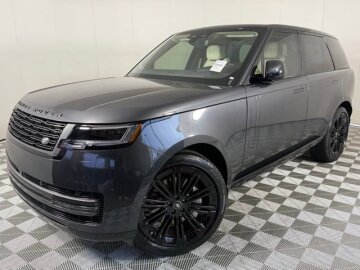New 2025 Land Rover Range Rover SE