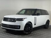 New 2025 Land Rover Range Rover SE