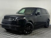 New 2025 Land Rover Range Rover SE