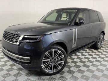 New 2025 Land Rover Range Rover SE