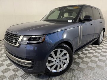 New 2025 Land Rover Range Rover SE