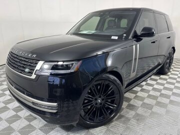 New 2025 Land Rover Range Rover SE