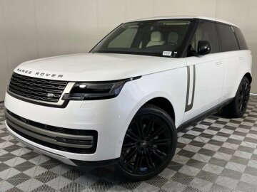 New 2025 Land Rover Range Rover SE