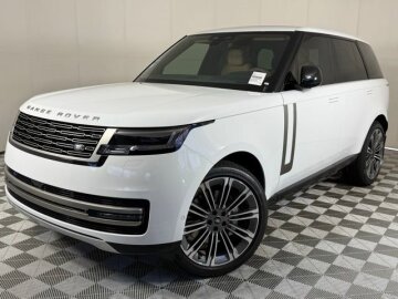 New 2025 Land Rover Range Rover SE