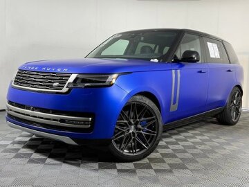 New 2025 Land Rover Range Rover SE