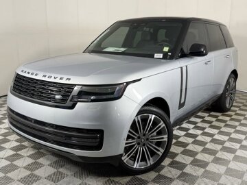 New 2025 Land Rover Range Rover SE