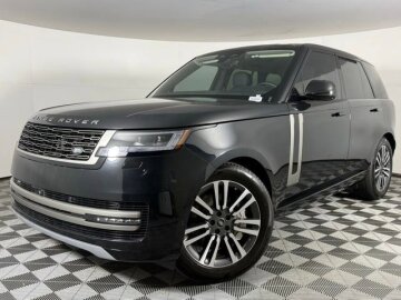 New 2025 Land Rover Range Rover SE