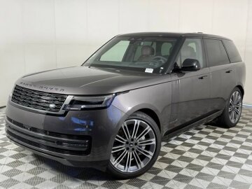 New 2025 Land Rover Range Rover SE