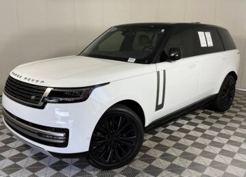 2025 Land Rover Range Rover SE