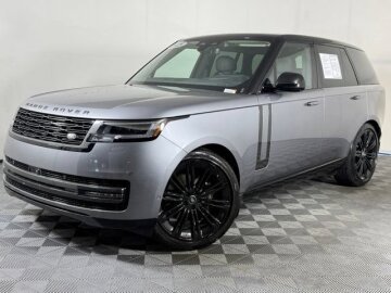 2025 Land Rover Range Rover SE