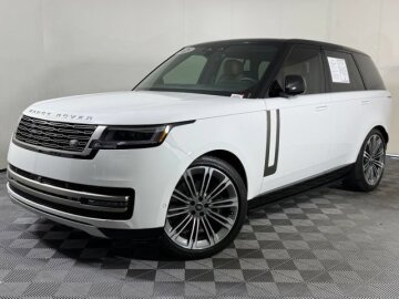 2025 Land Rover Range Rover SE