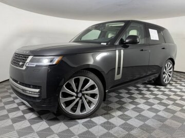 2025 Land Rover Range Rover SE