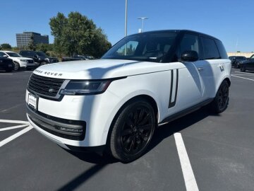 2025 Land Rover Range Rover SE