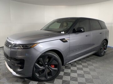 New 2025 Land Rover Range Rover Sport