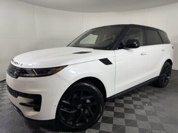 New 2025 Land Rover Range Rover Sport SE