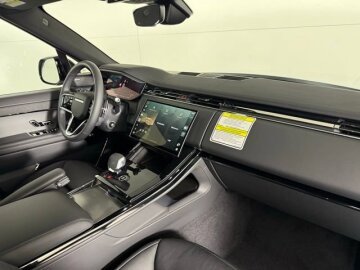 New 2025 Land Rover Range Rover Sport