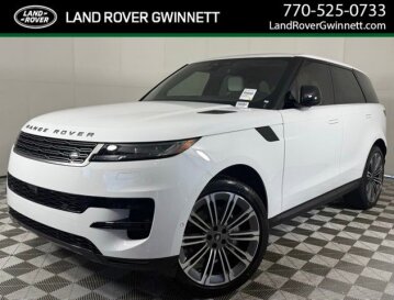 New 2025 Land Rover Range Rover Sport SE