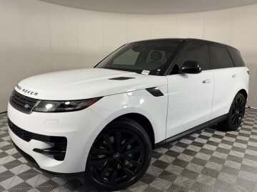 New 2025 Land Rover Range Rover Sport SE