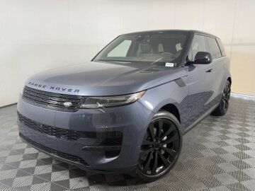 New 2025 Land Rover Range Rover Sport SE