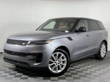 New 2025 Land Rover Range Rover Sport SE