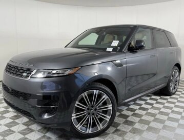 New 2025 Land Rover Range Rover Sport SE