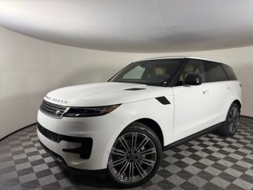 New 2025 Land Rover Range Rover Sport SE