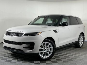 New 2025 Land Rover Range Rover Sport