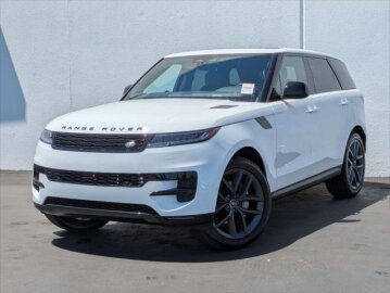 New 2025 Land Rover Range Rover Sport