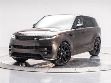 New 2025 Land Rover Range Rover Sport