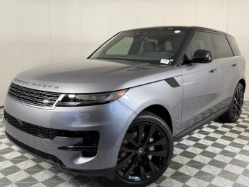 New 2025 Land Rover Range Rover Sport SE