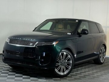 New 2025 Land Rover Range Rover Sport SE