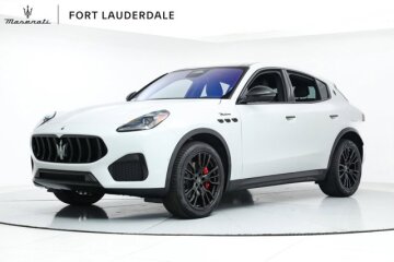 New 2025 Maserati Grecale Modena