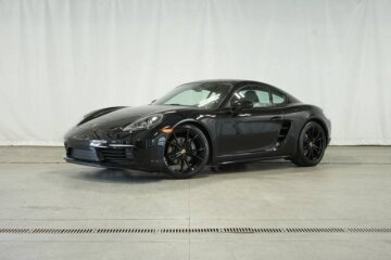 New 2025 Porsche 718 Cayman
