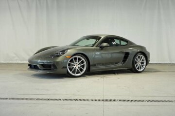 New 2025 Porsche 718 Cayman