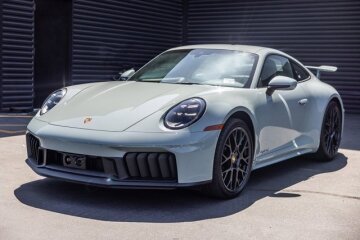 2025 Porsche 911
