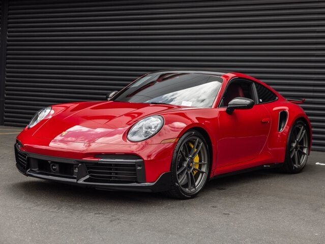 2025 Porsche 911 Turbo S