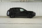 Thumbnail Photo 5 for New 2025 Porsche Cayenne