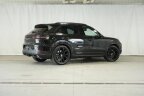 Thumbnail Photo 4 for New 2025 Porsche Cayenne
