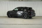 Thumbnail Photo 2 for New 2025 Porsche Cayenne