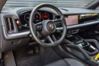 Thumbnail Photo 3 for 2025 Porsche Cayenne