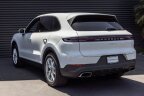 Thumbnail Photo 2 for 2025 Porsche Cayenne