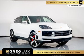 2025 Porsche Cayenne S